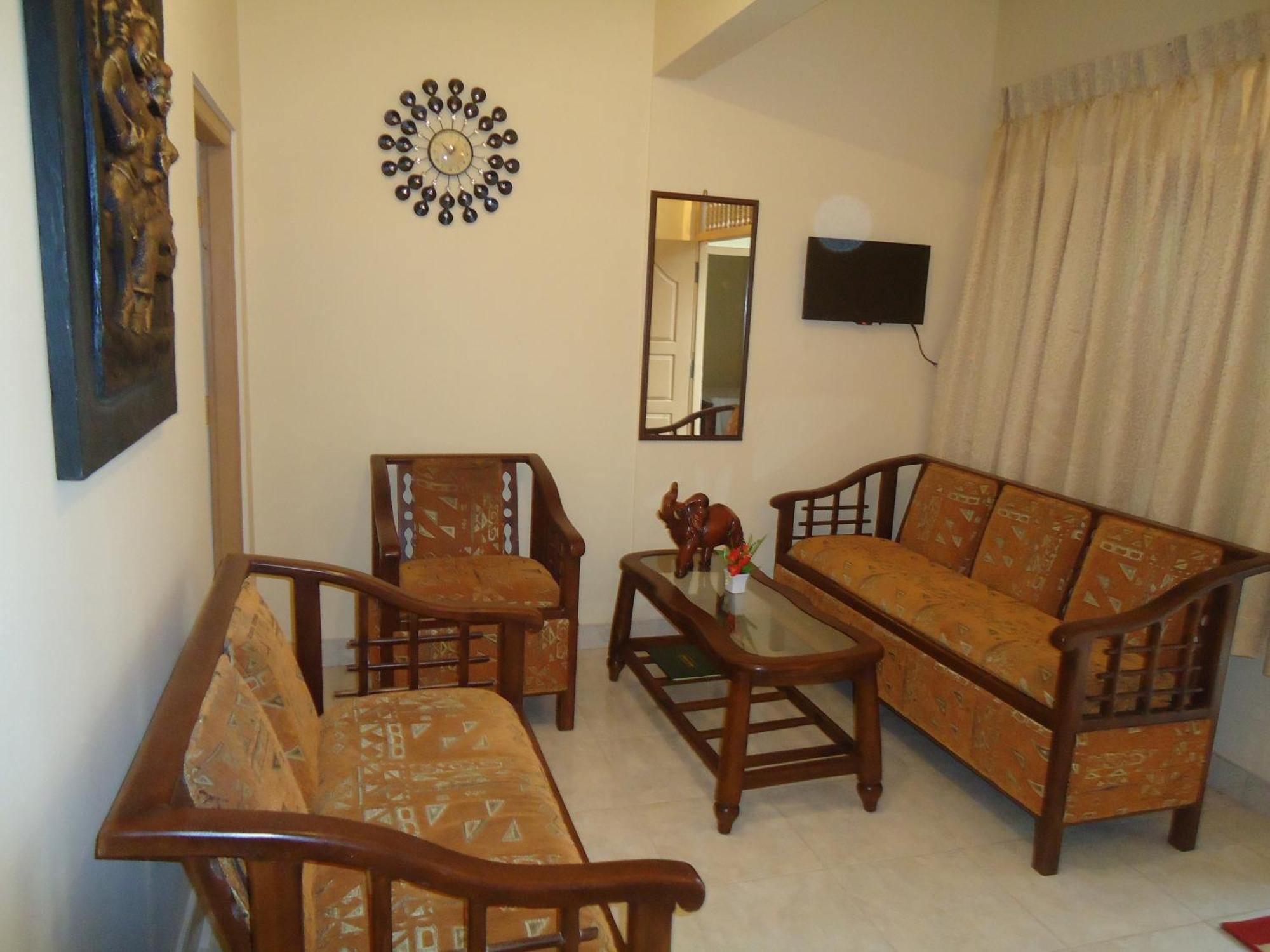 קאדוולה Guest House מראה חיצוני תמונה
