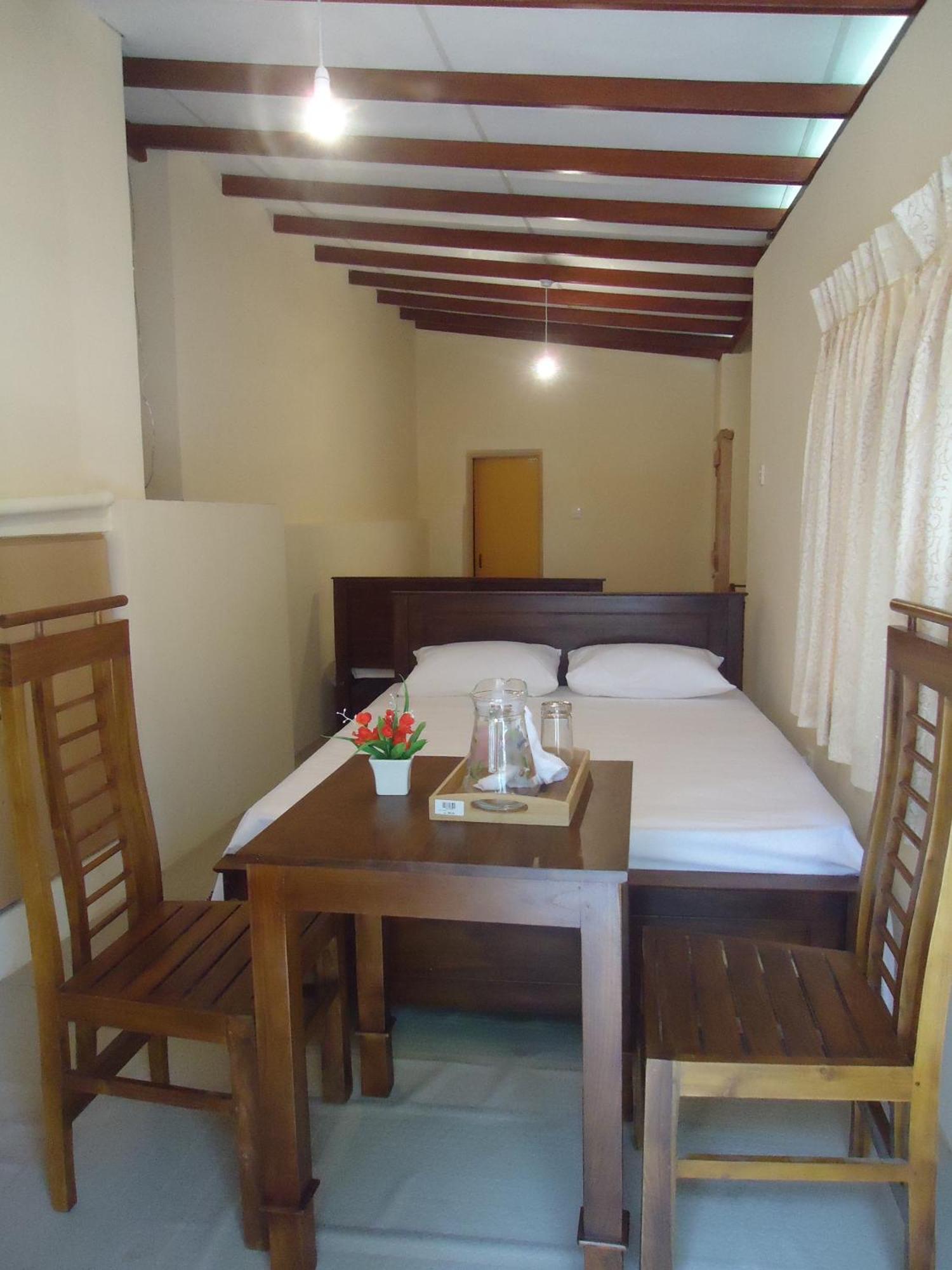 קאדוולה Guest House מראה חיצוני תמונה