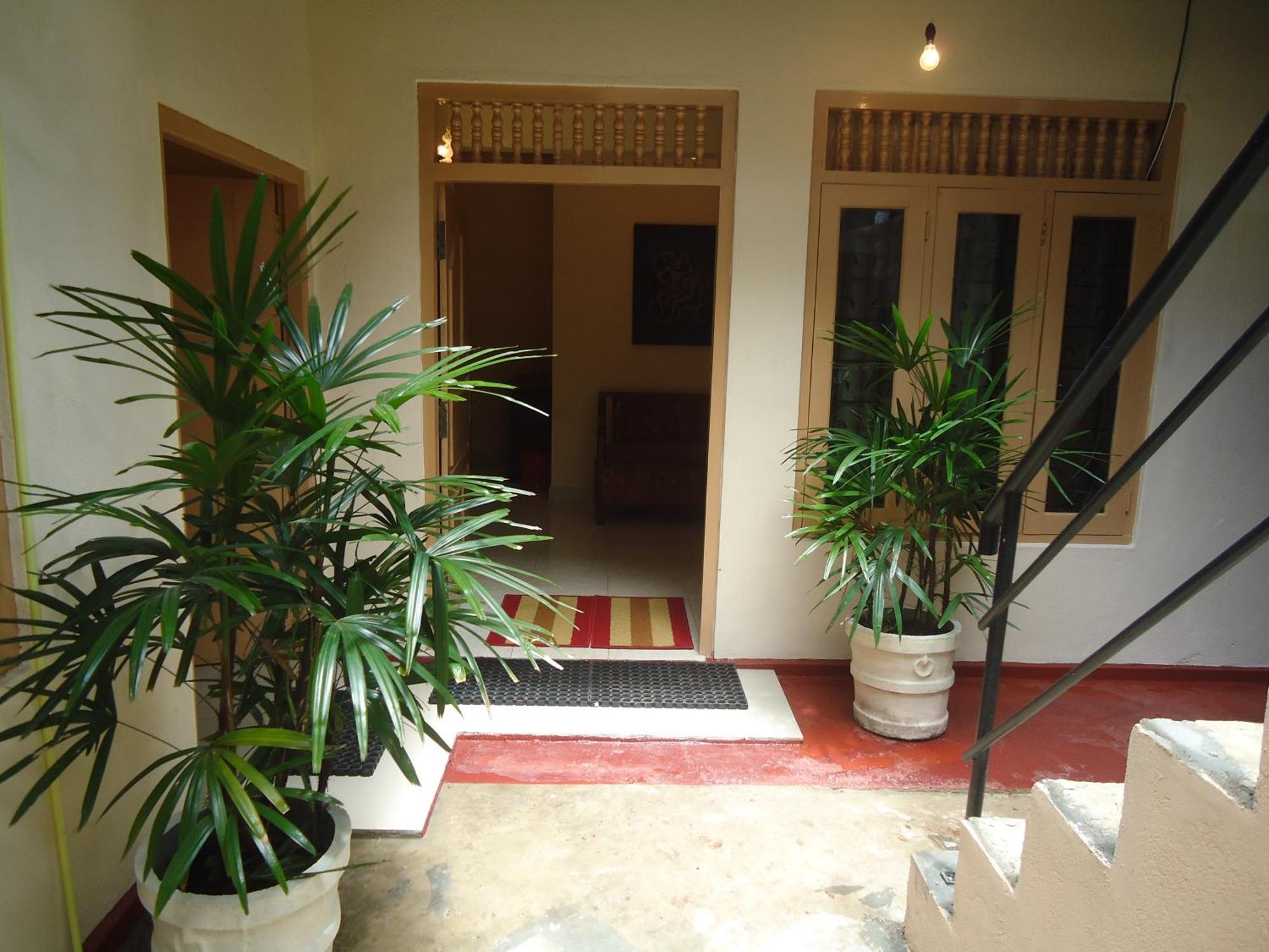 קאדוולה Guest House מראה חיצוני תמונה